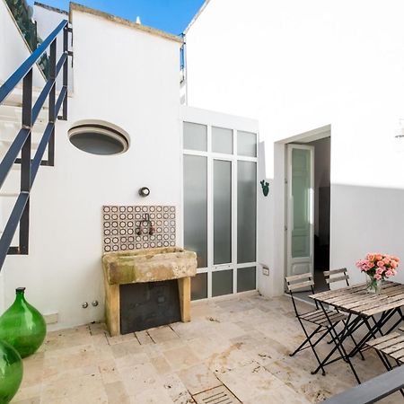 Dimora Del Vescovo Art Boutique Hotel Minervino di Lecce Bagian luar foto