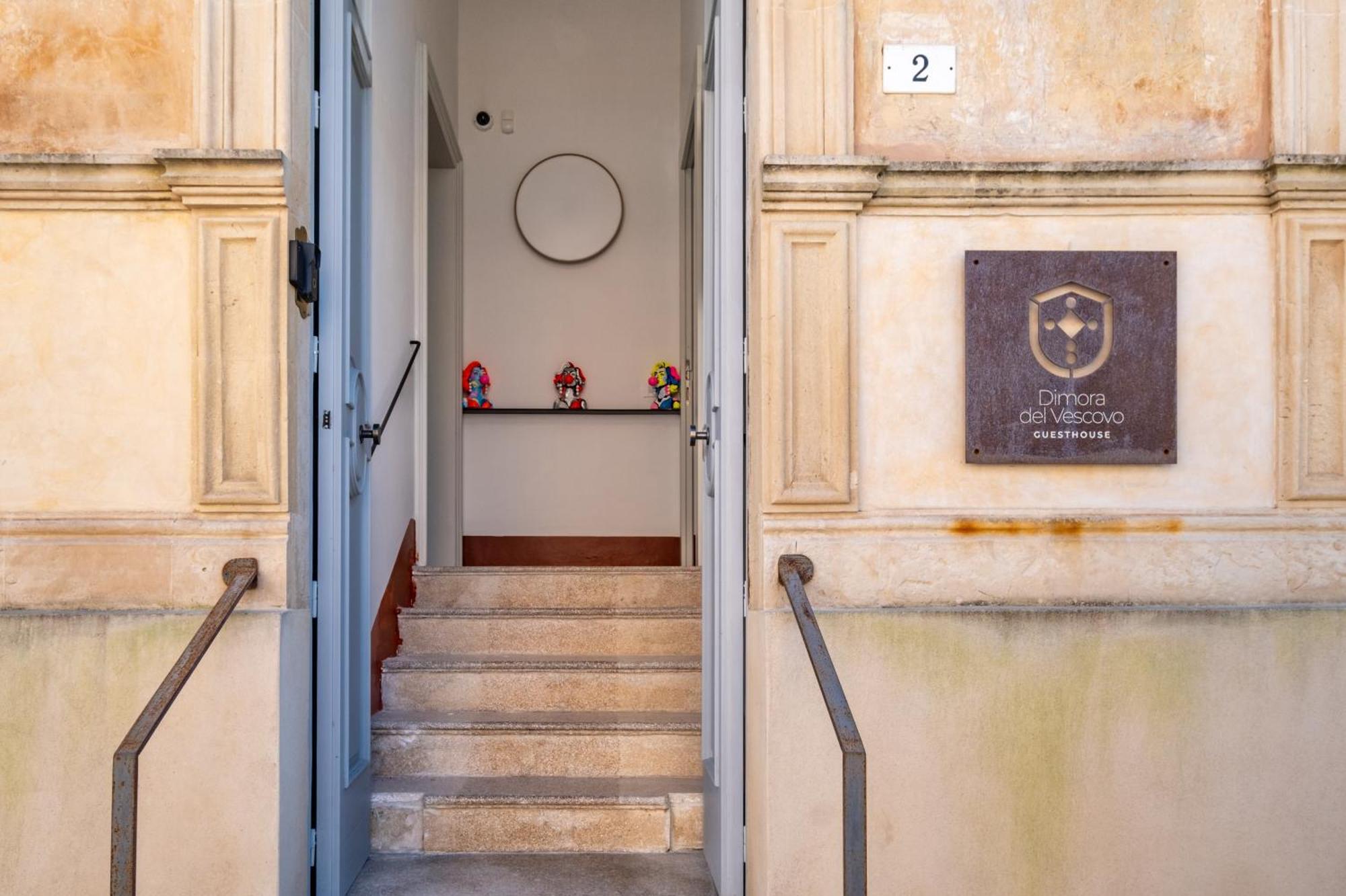 Dimora Del Vescovo Art Boutique Hotel Minervino di Lecce Bagian luar foto
